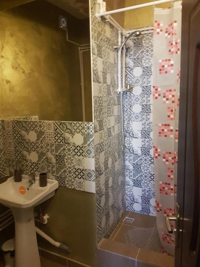 יאשי Rez Suites מראה חיצוני תמונה
