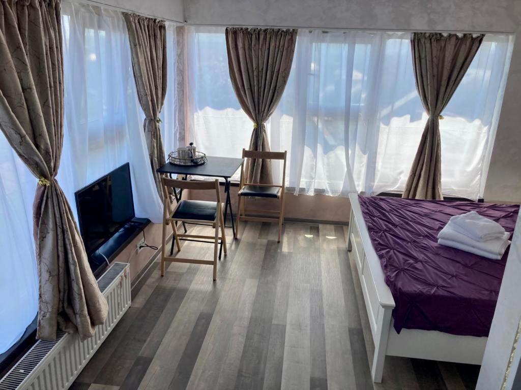 יאשי Rez Suites מראה חיצוני תמונה